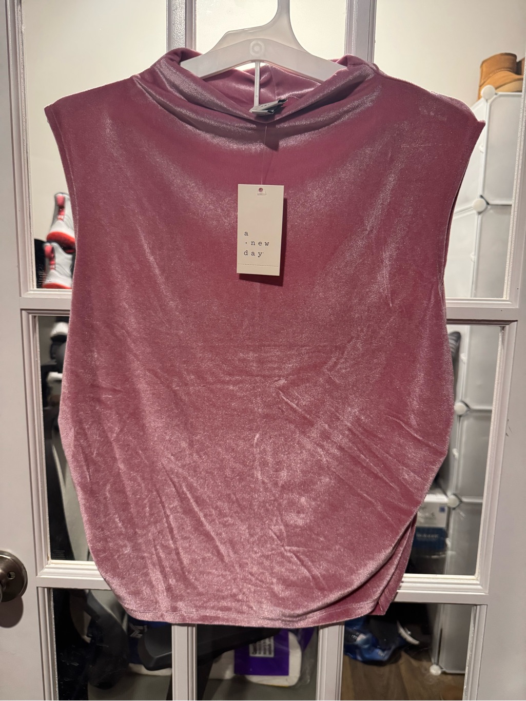 Size Xl A New Day Mauve Velvet Mock Neck Sleeveless Top